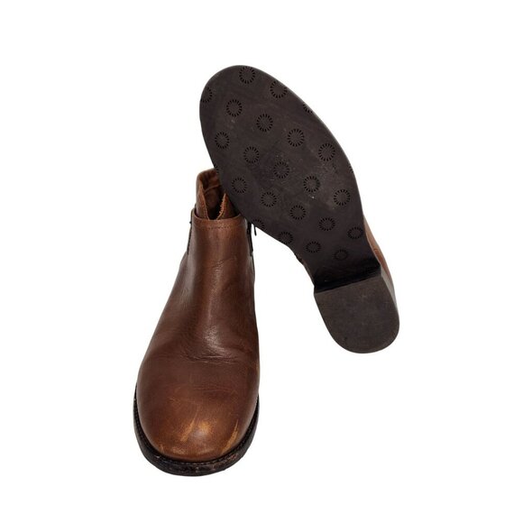 Ugg Boots Women's Size 9.5 Brown Leather Side Zip Ankle Strap - Picture 14 of 14